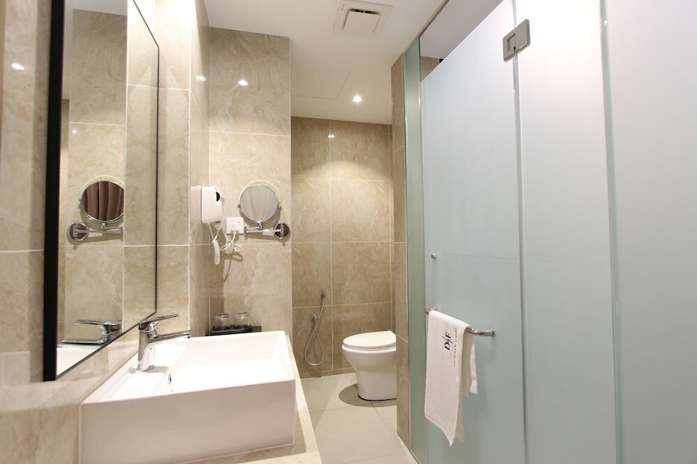 Фото D&f Boutique Hotel Seremban 2