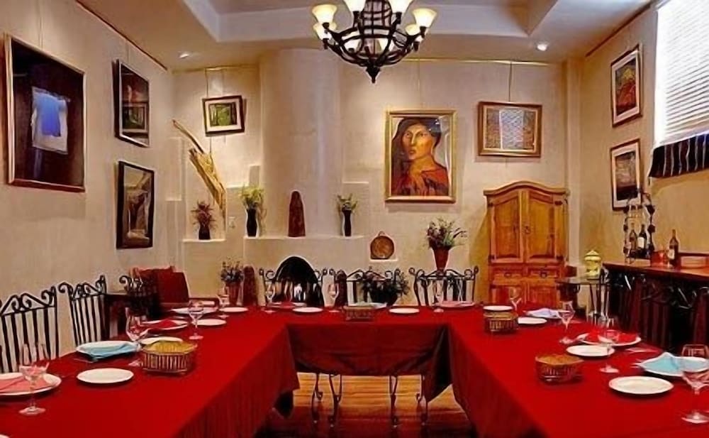 Фото Hotel La Fonda Taos