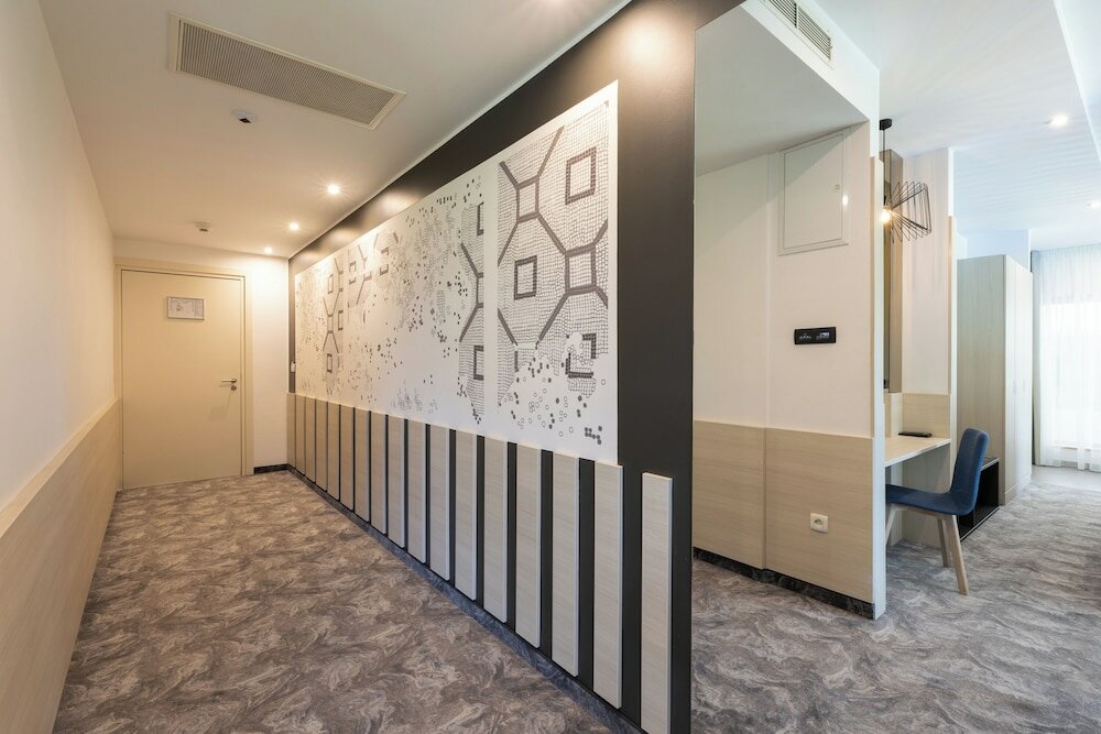 Фото Hotel Salona Palace