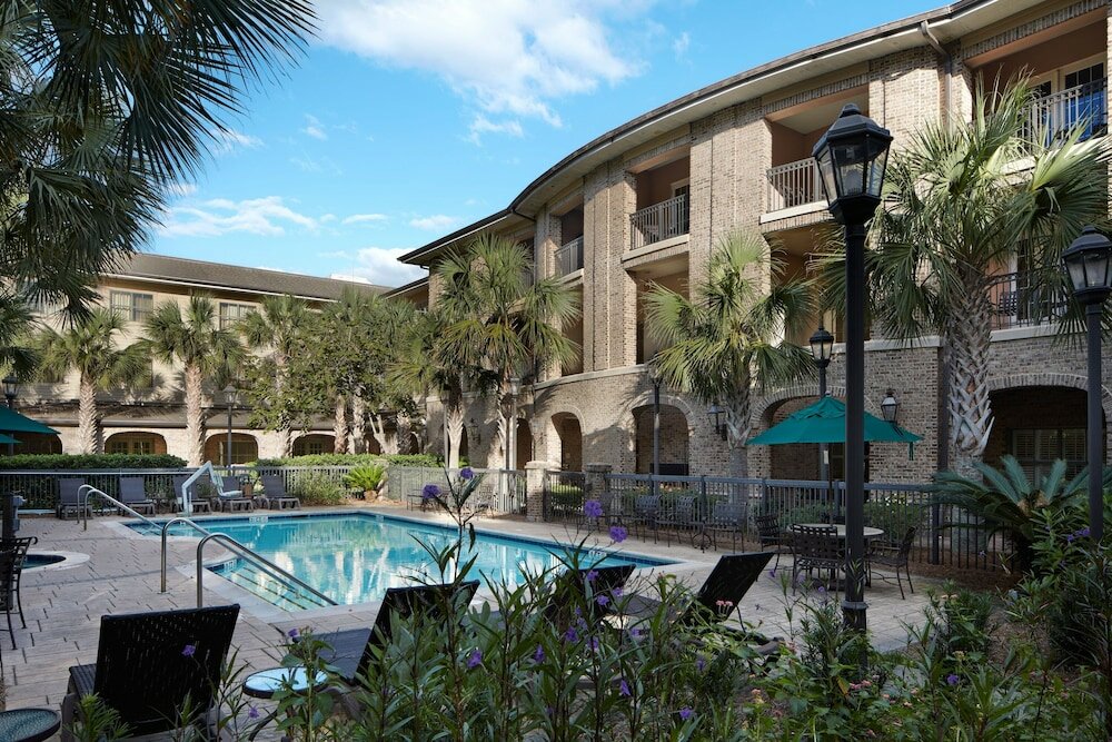 Фото Courtyard by Marriott Charleston Mount Pleasant