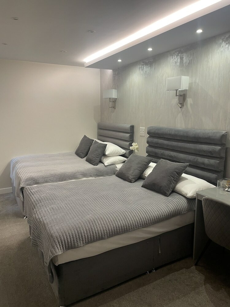 Фото Park Avenue Hotel