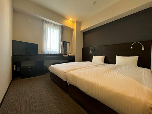 Внешний вид отеля The Breakfast Hotel Fukuoka Tenjin в Фукуоке, фото 1