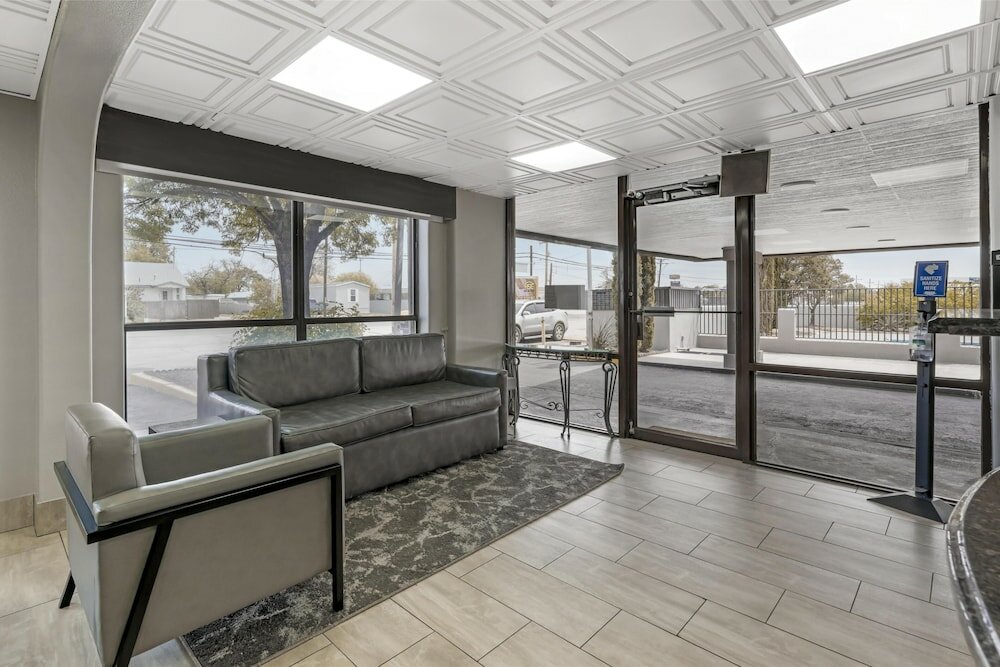 Фото Best Western Executive Inn