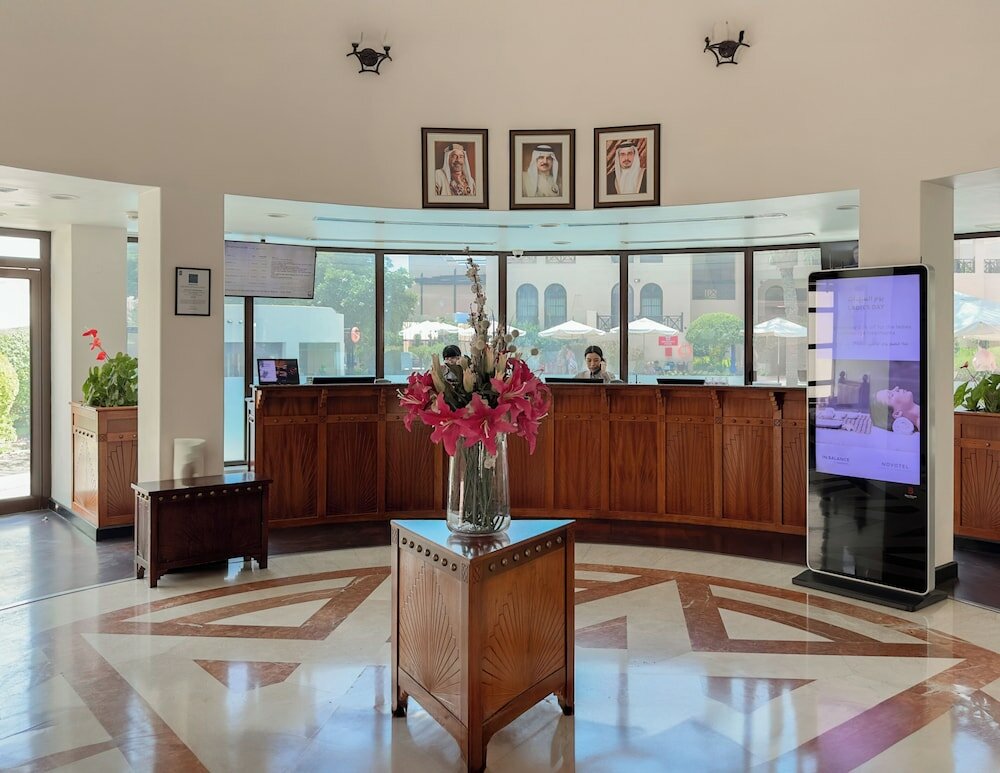 Фото Novotel Bahrain Al Dana Resort