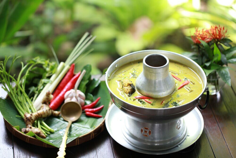 Фото Lynnaya Urban River Resort