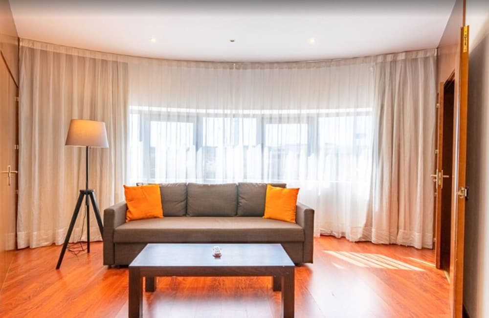 Фото Amura Alcobendas Hotel