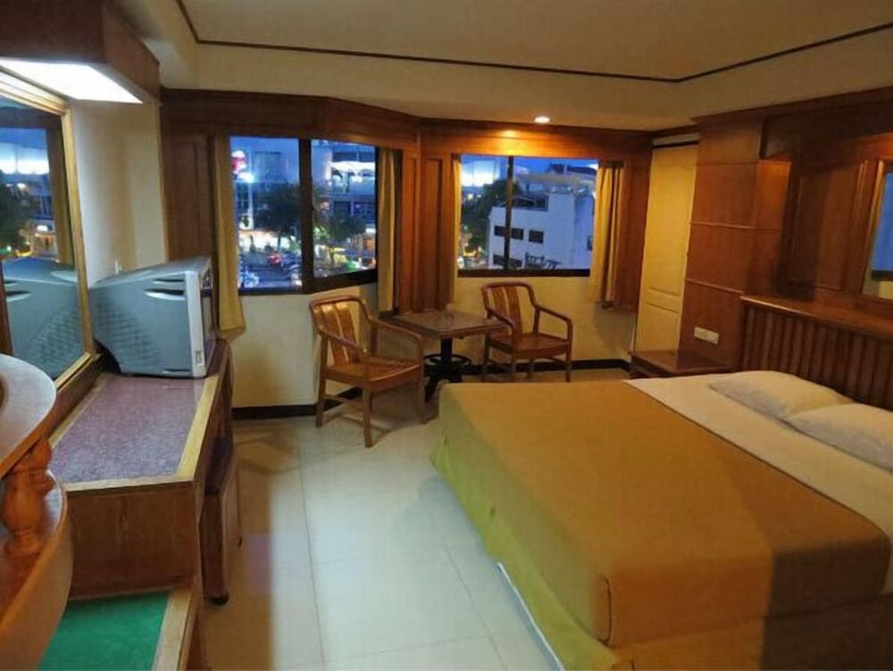 Фото The A. A. Pattaya Residence