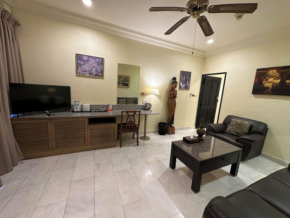 Фото Copa Hotel Pattaya