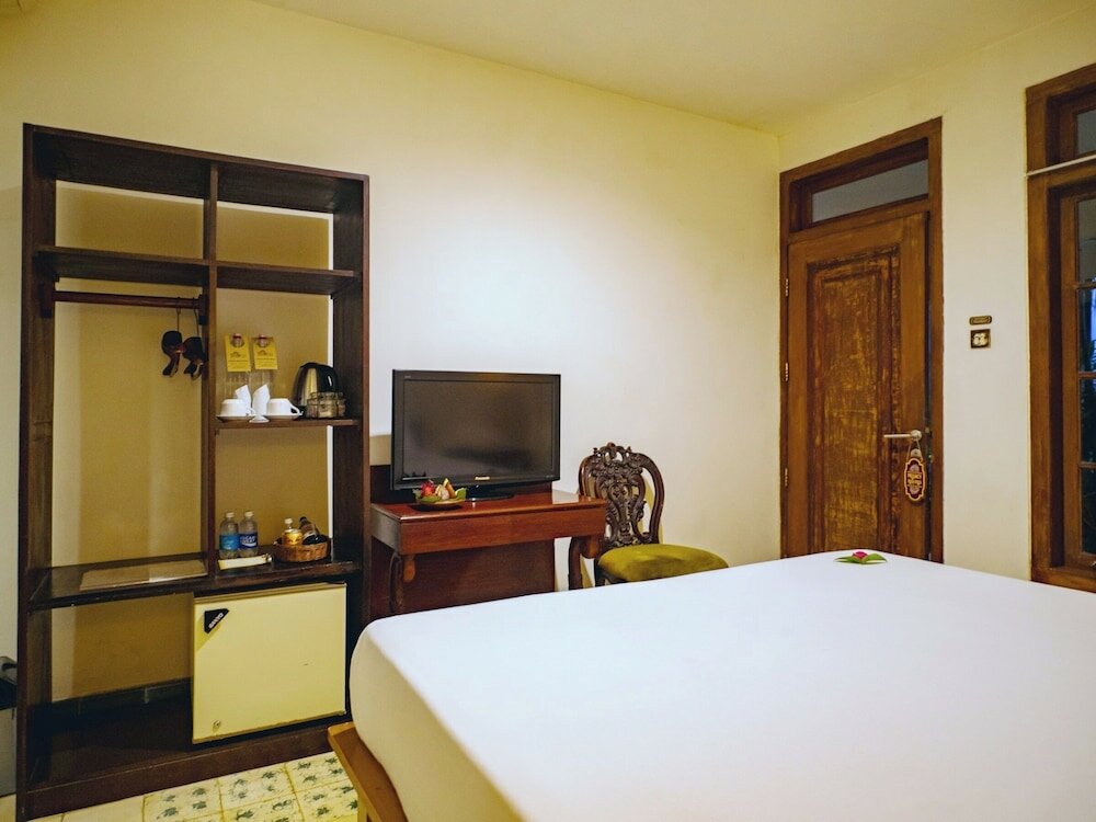 Фото Hotel Tugu Blitar