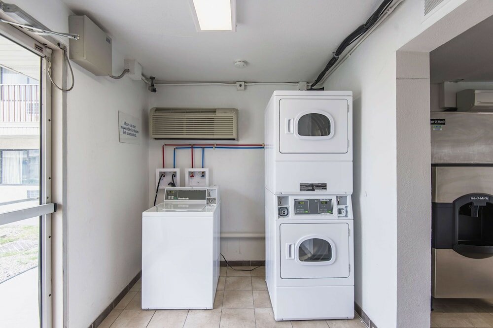 Фото Motel 6 Kansas City, Mo - Airport