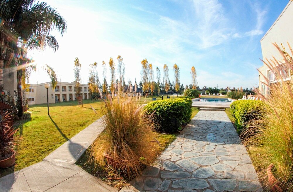 Фото Wyndham Garden Campana