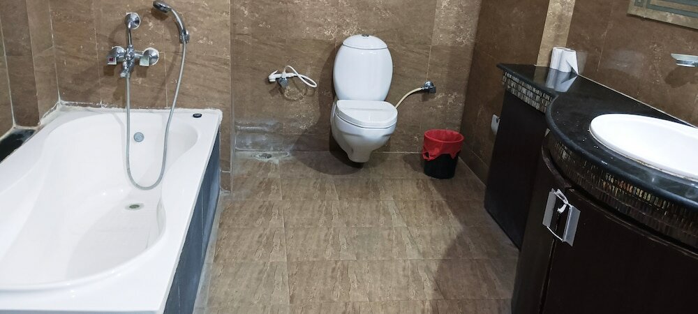 Фото Hotel Galaxy Intercontinental