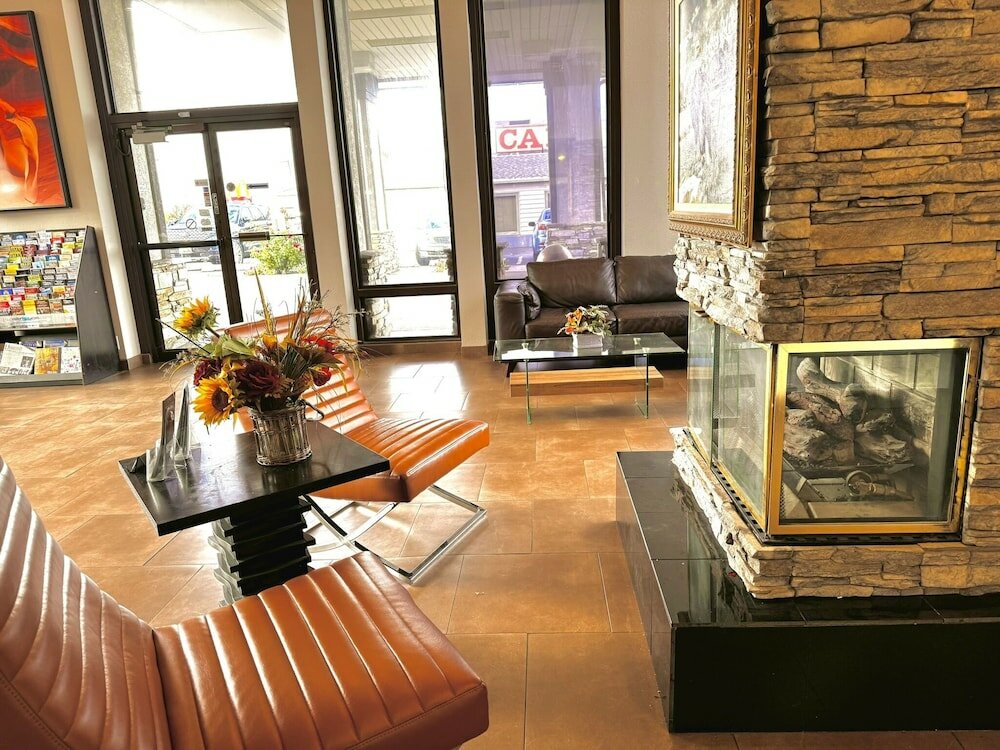 Фото Discovery Inn