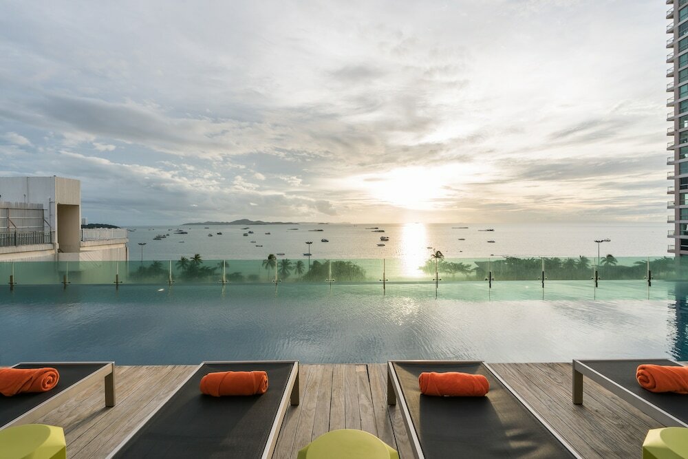 Фото Seven Zea Chic Hotel