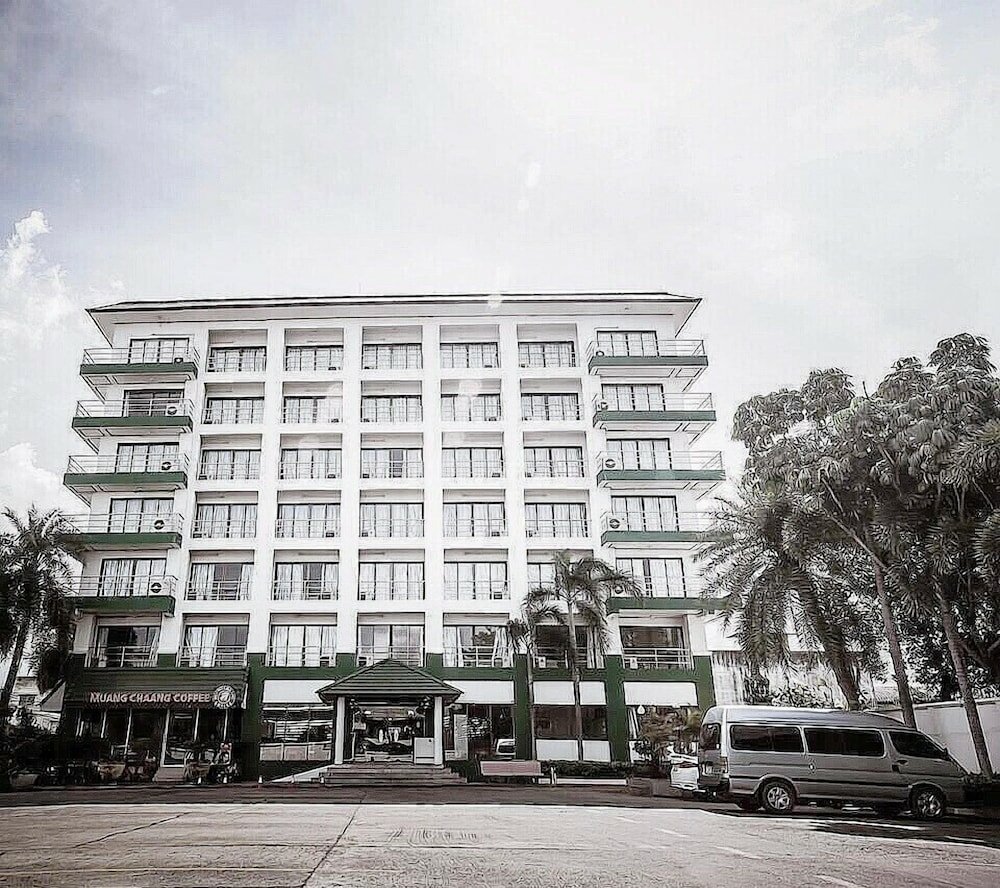 Фото отеля 4