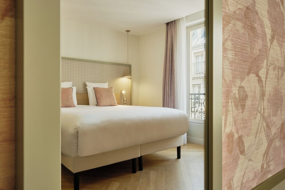 Фото Hotel Cervantes by Happyculture