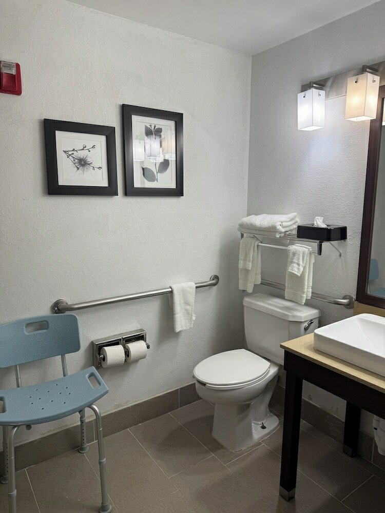 Фото Country Inn & Suites by Radisson, Elgin, Il