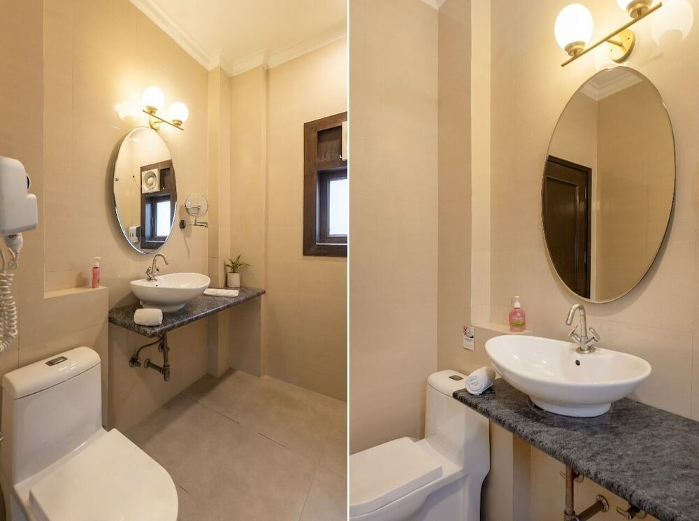 Фото The Allure Hotel R-57