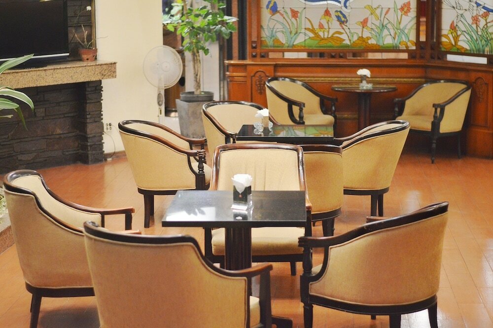 Фото Kedaton Hotel