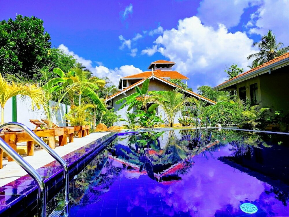 Hotel Thambili cabanas, Hikkaduwa, photo