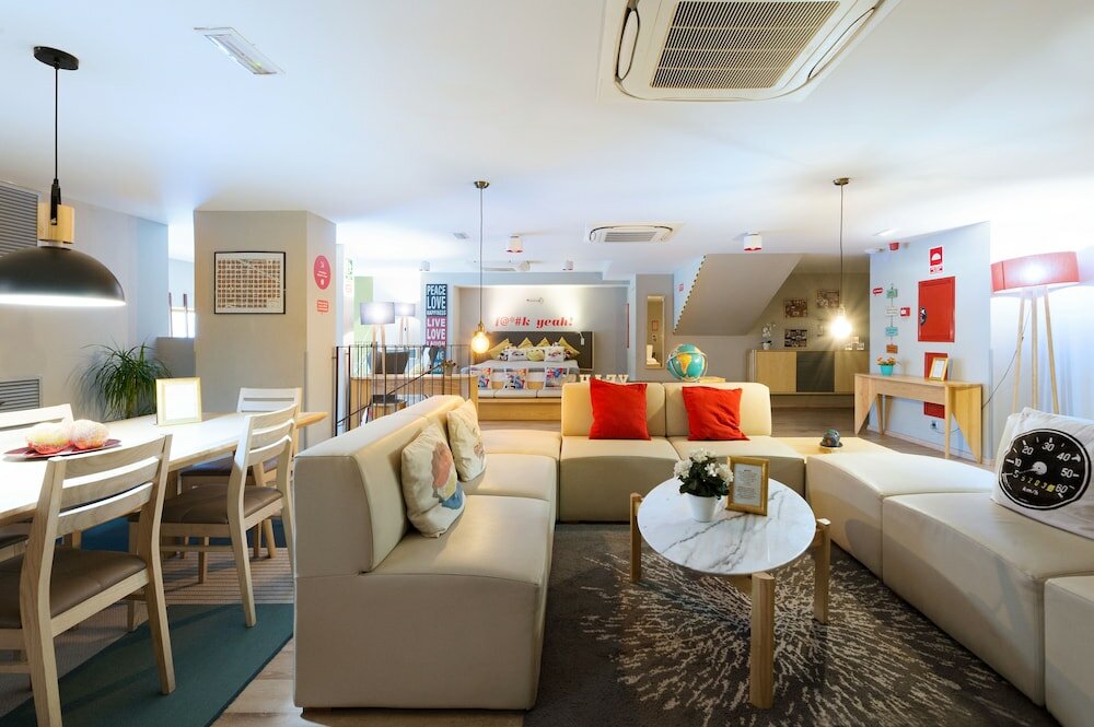 Фото Yeah Barcelona Hostel