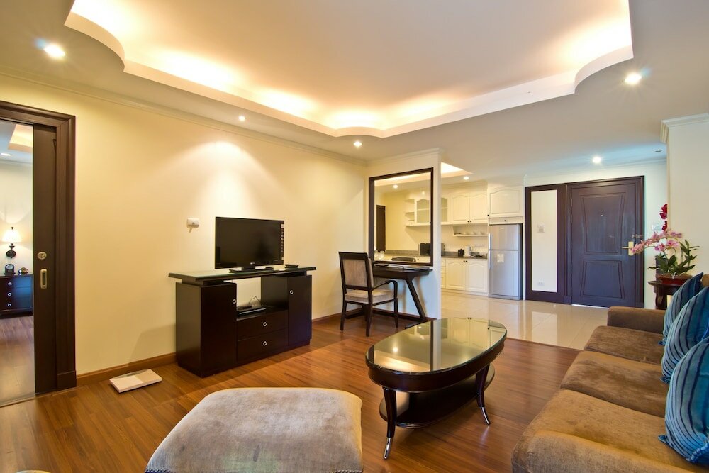 Фото Lk Royal Suite Pattaya