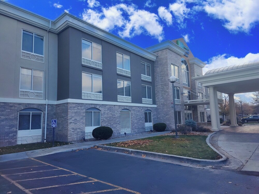 Фото Holiday Inn Express Hotel & Suites Idaho Falls, an Ihg Hotel