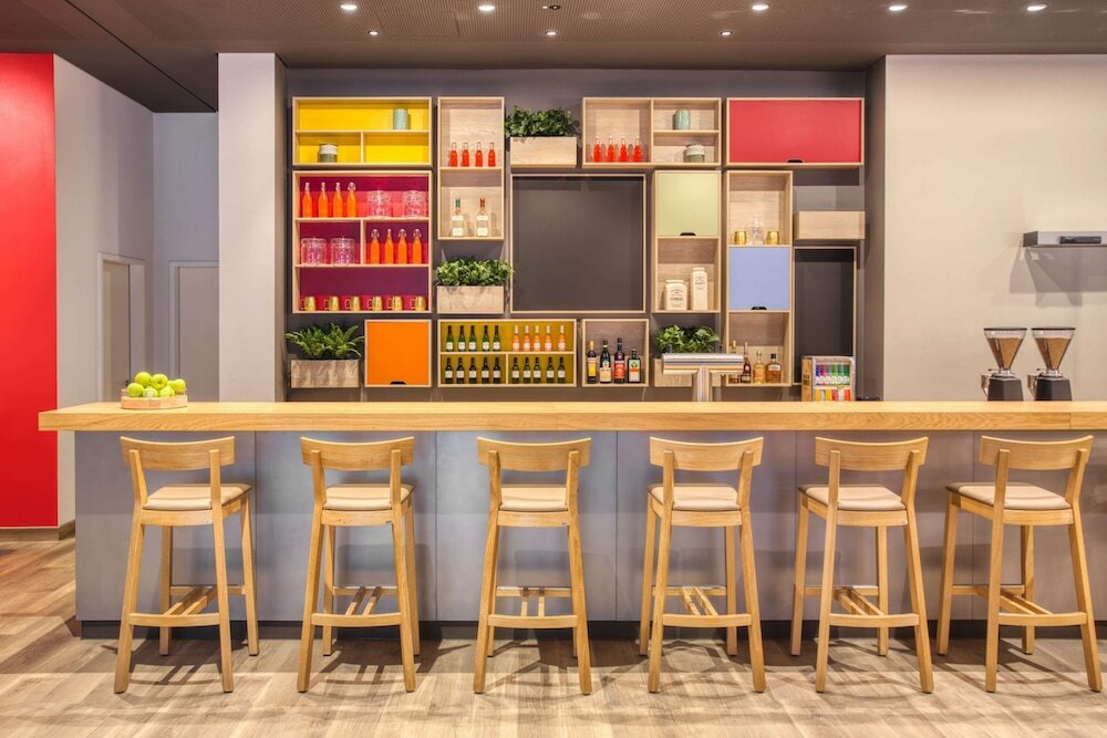 Фото IntercityHotel Hildesheim