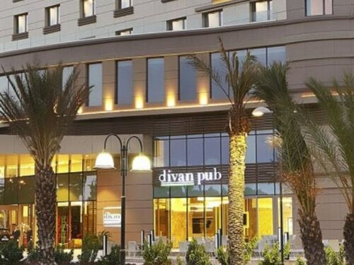Гостиница Divan Mersin в Мерсине