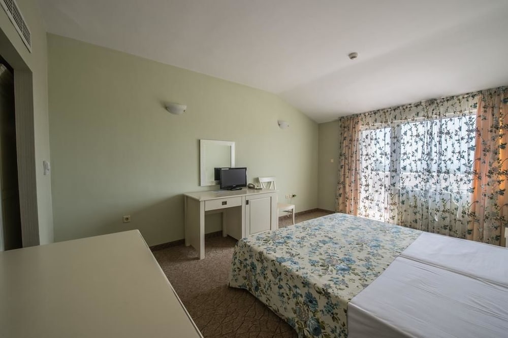 Фото Alekta Hotel