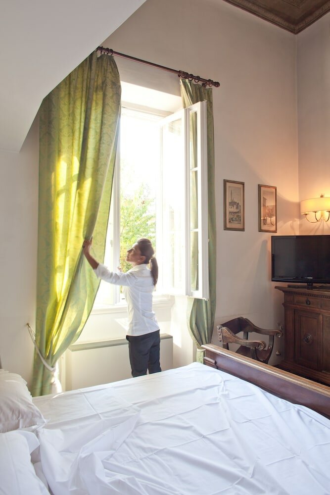 Фото Classic Hotel