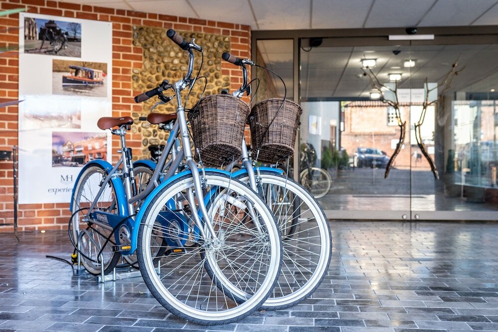 Фото The Maids Head Hotel