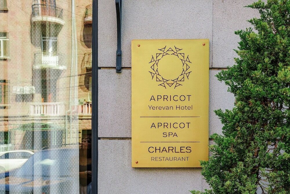 Фото Apricot Hotel Yerevan