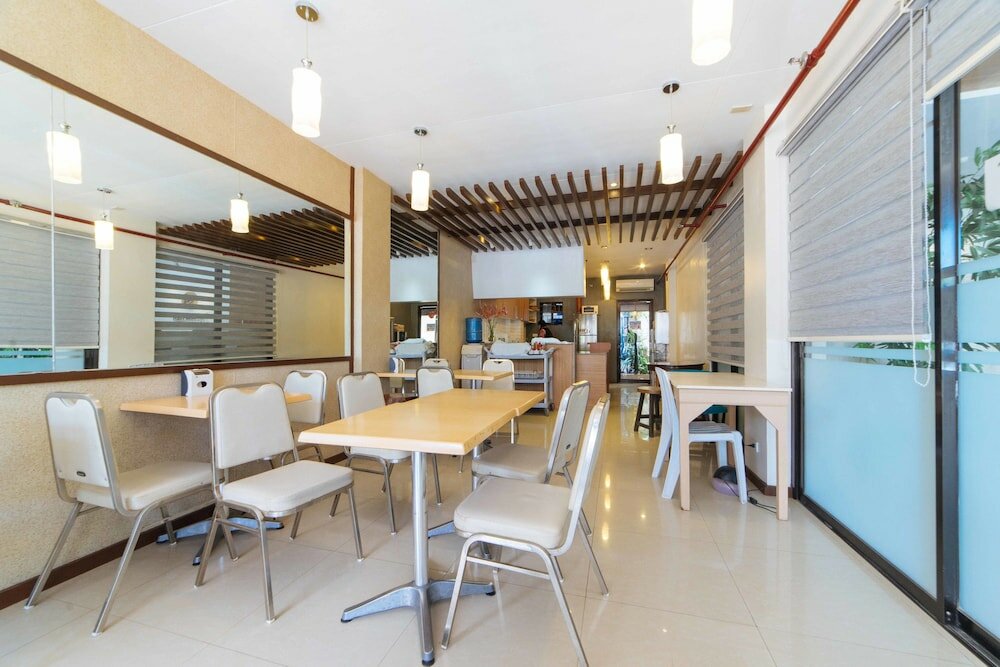 Фото RedDoorz Plus @ Poblacion District Davao