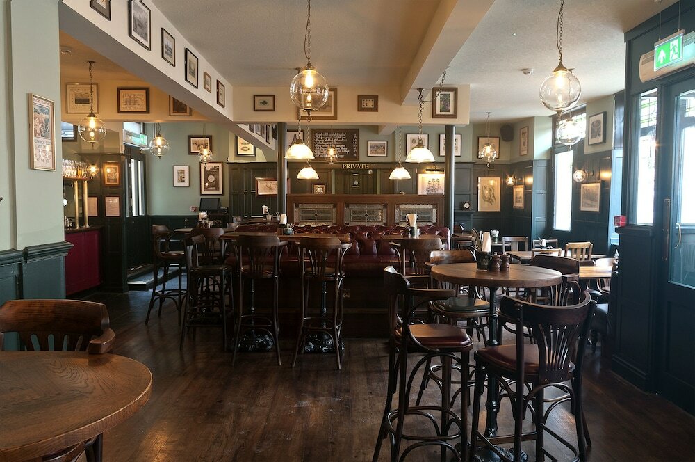 Фото Admiral Hardy