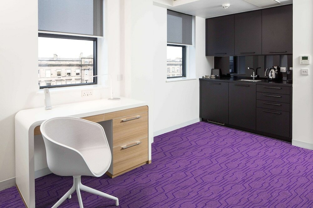 Фото Yotel Edinburgh