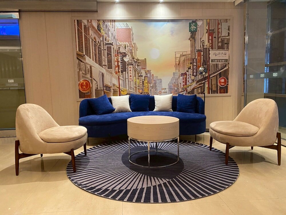 Фото New Continental