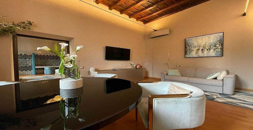 Фото Spagna Royal Suite