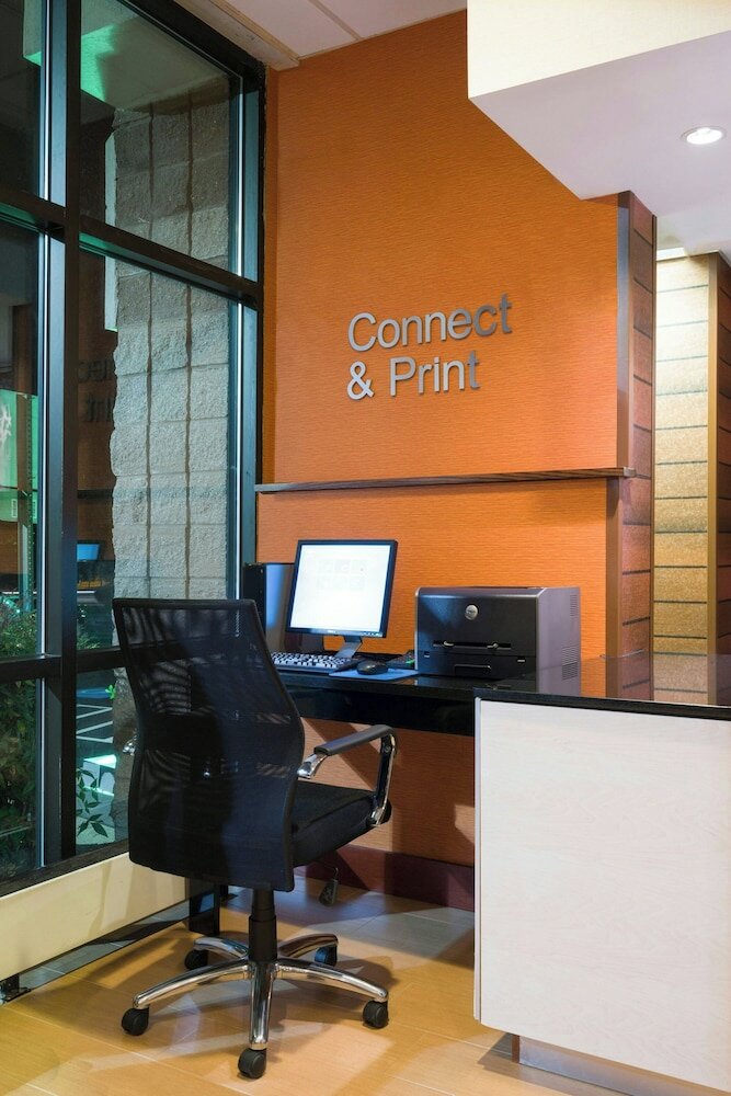 Фото Fairfield Inn by Marriott Laurel