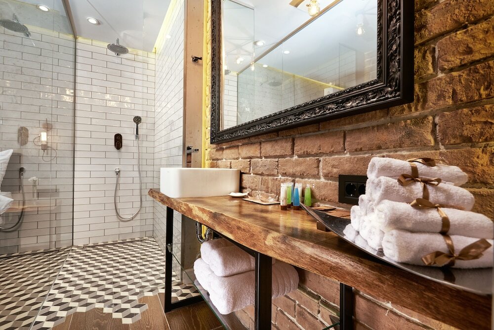 Фото One Luxury Suites