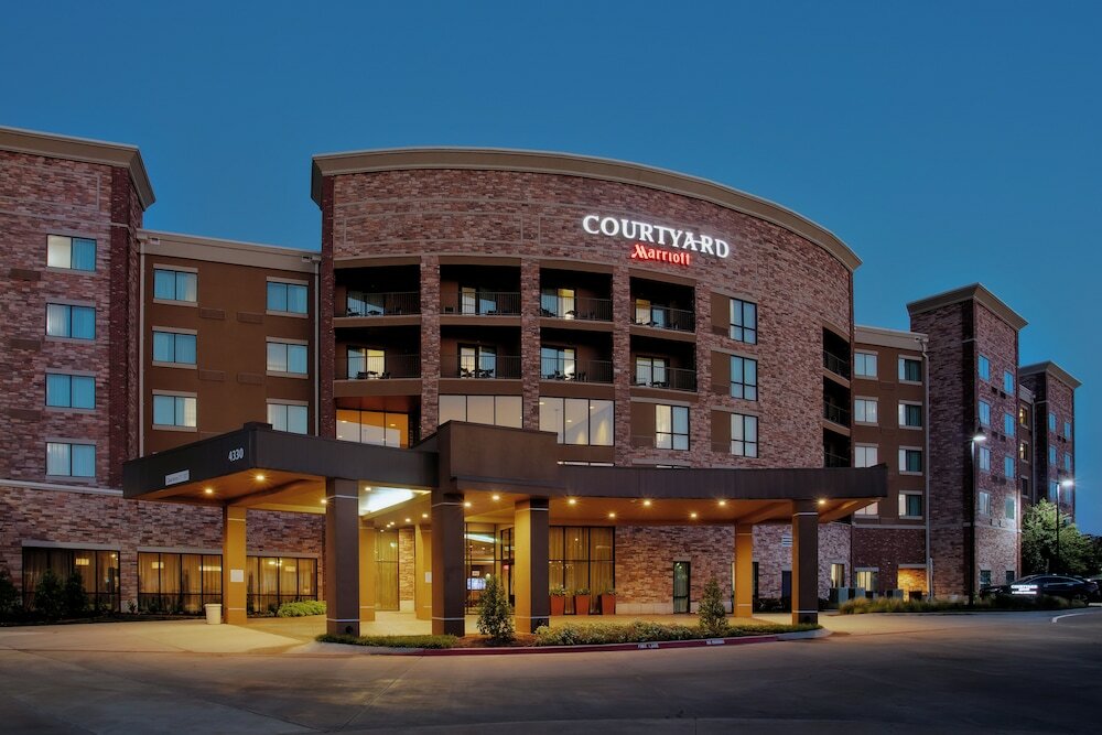 Фото Courtyard by Marriott Dallas Flower Mound