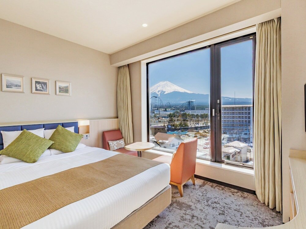 Фото Hotel Mystays Fuji Onsen Resort