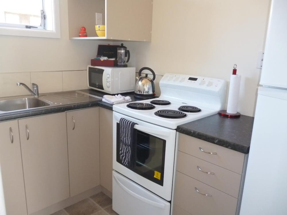 Фото Cashel Court Motel