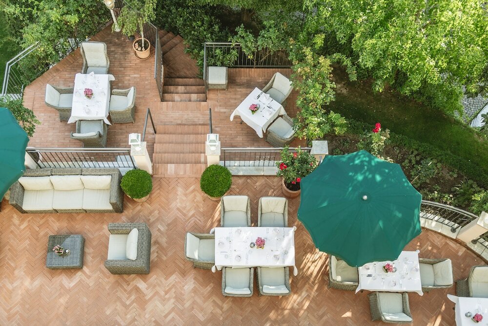 Фото Hotel Pienzenau am Schlosspark