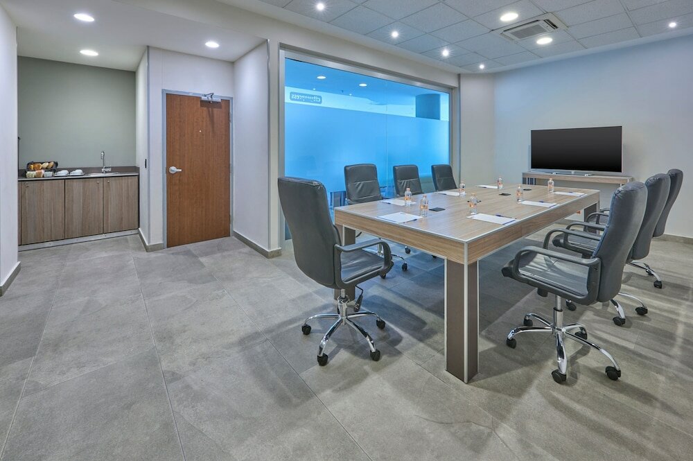 Фото City Express by Marriott Aeropuerto Ciudad De México