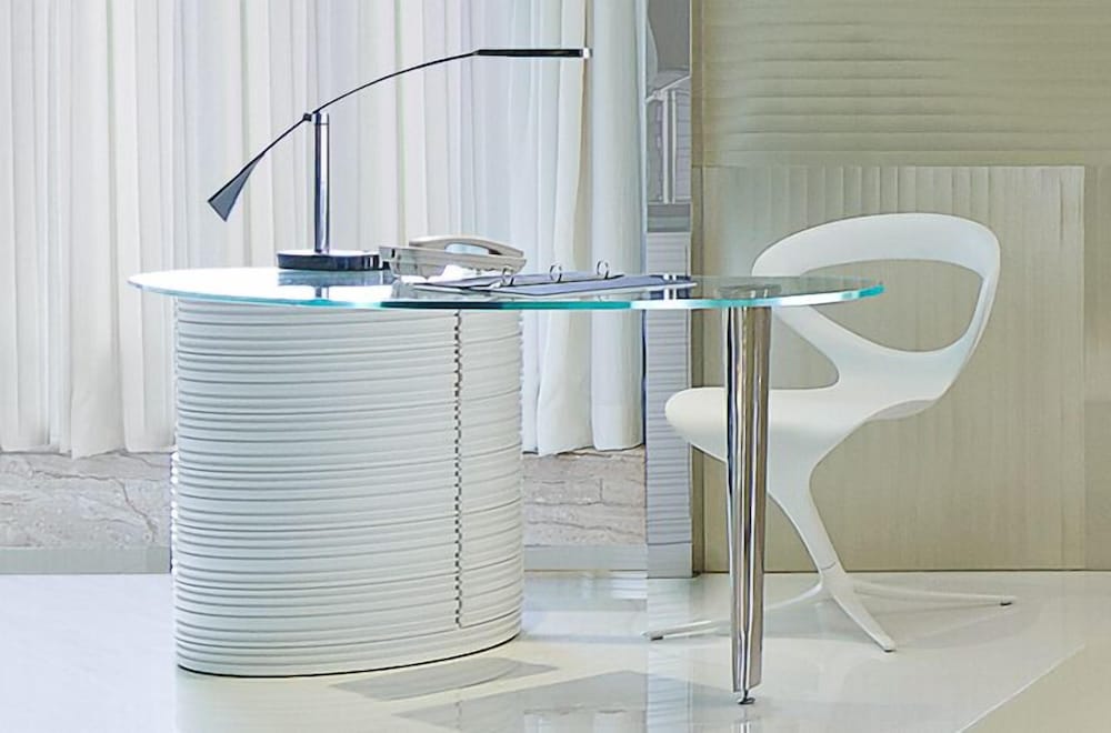 Фото Regal Kowloon Hotel