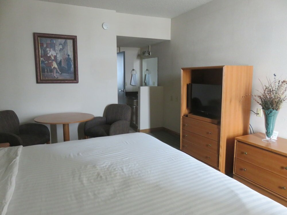 Фото Baymont by Wyndham Fargo