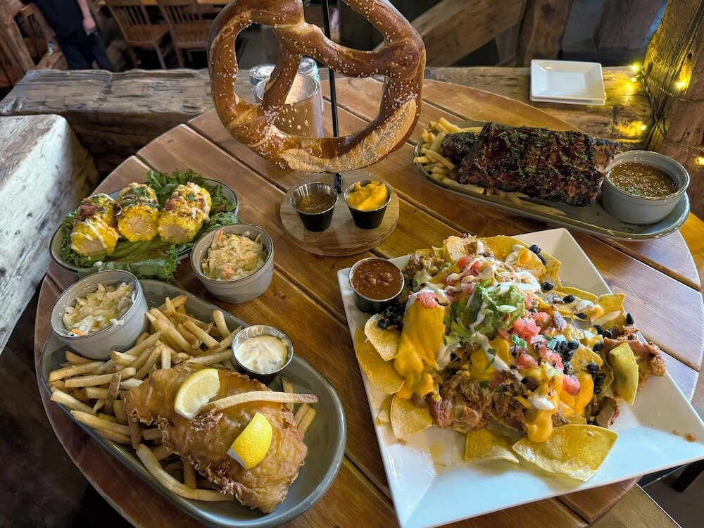 Фото The Whitney's Inn at Jackson