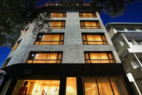 Внешний вид отеля Summit Swiss Heritage Hotel & SPA в Дарджилинге, фото 4