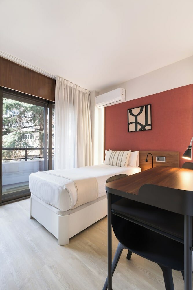 Фото Roisa Hostal Boutique